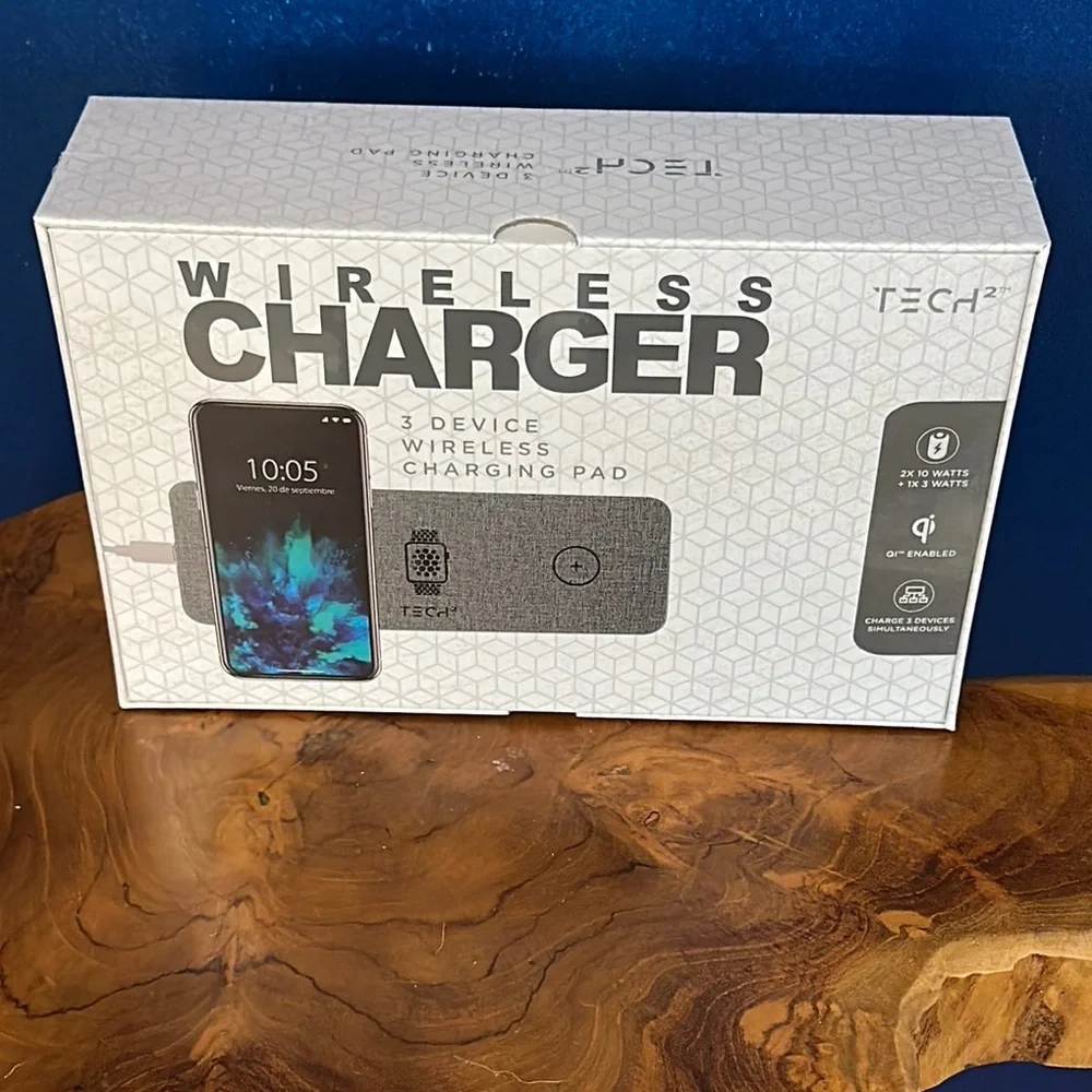 New Factory Sealed Tech2 Wireless Charger 3-Device Charging Pad